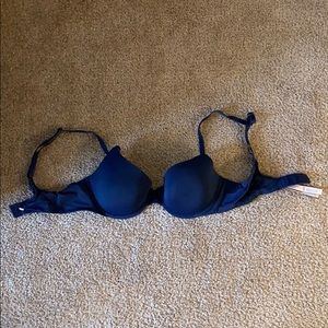 T shirt bra